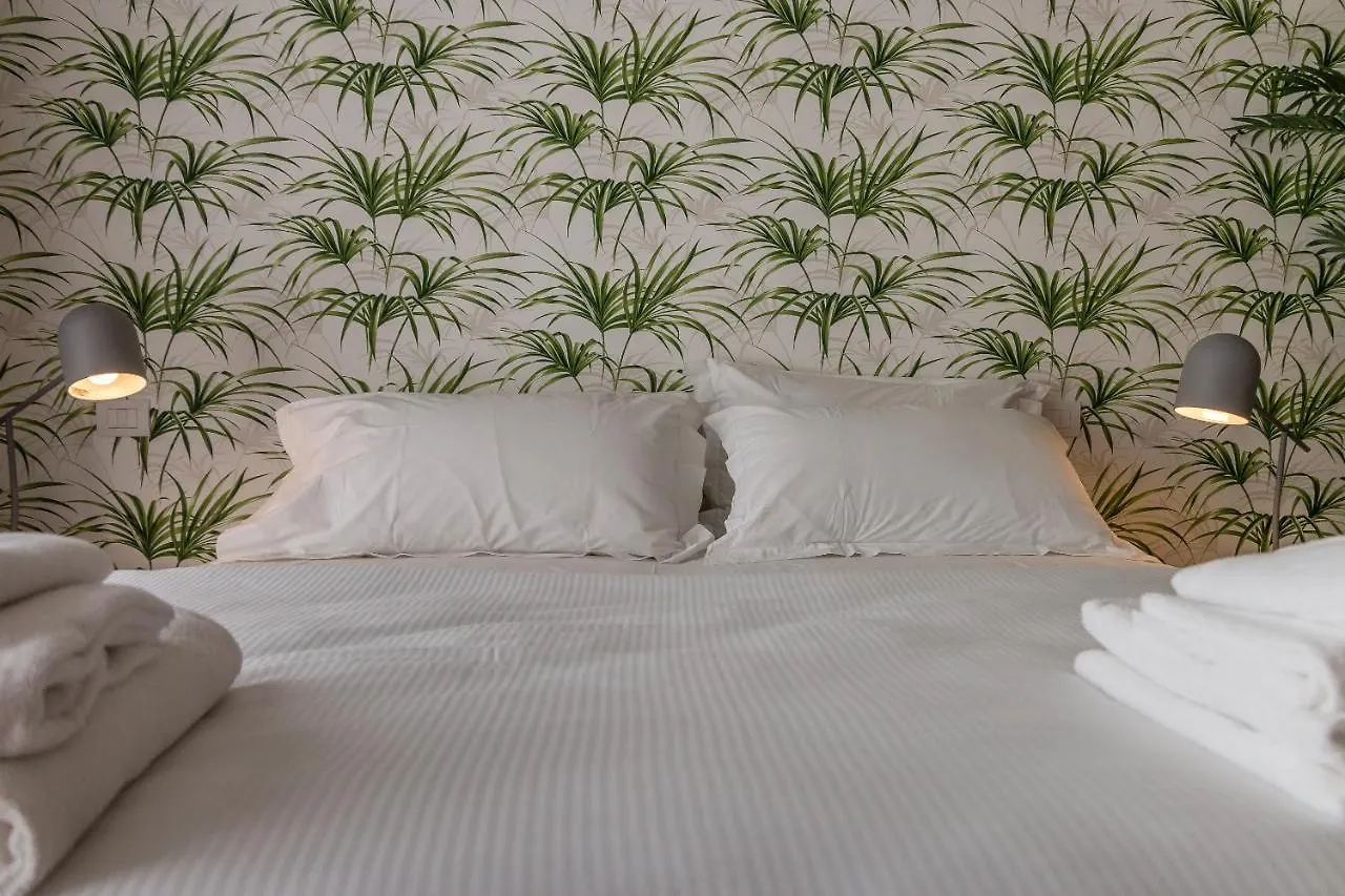 Blooms Botanical Rooms Padova Guest house